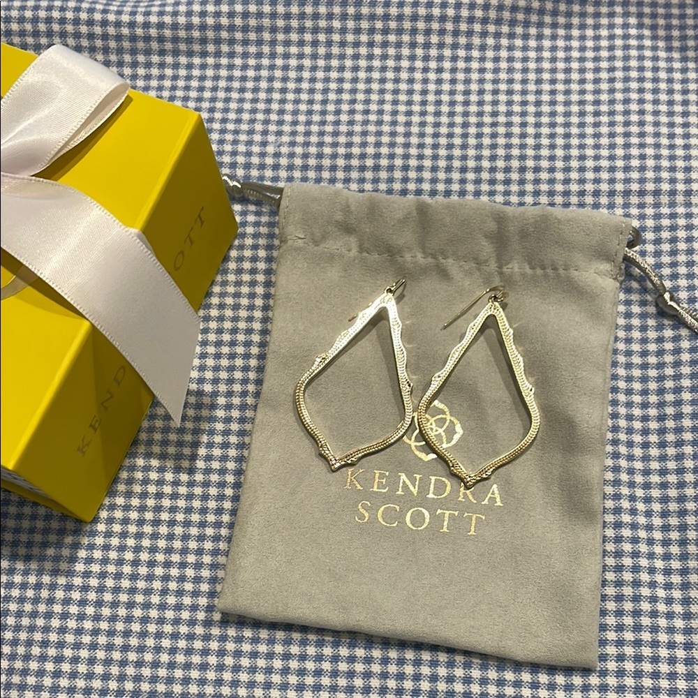 Kendra Scott Gold Sophee Earrings